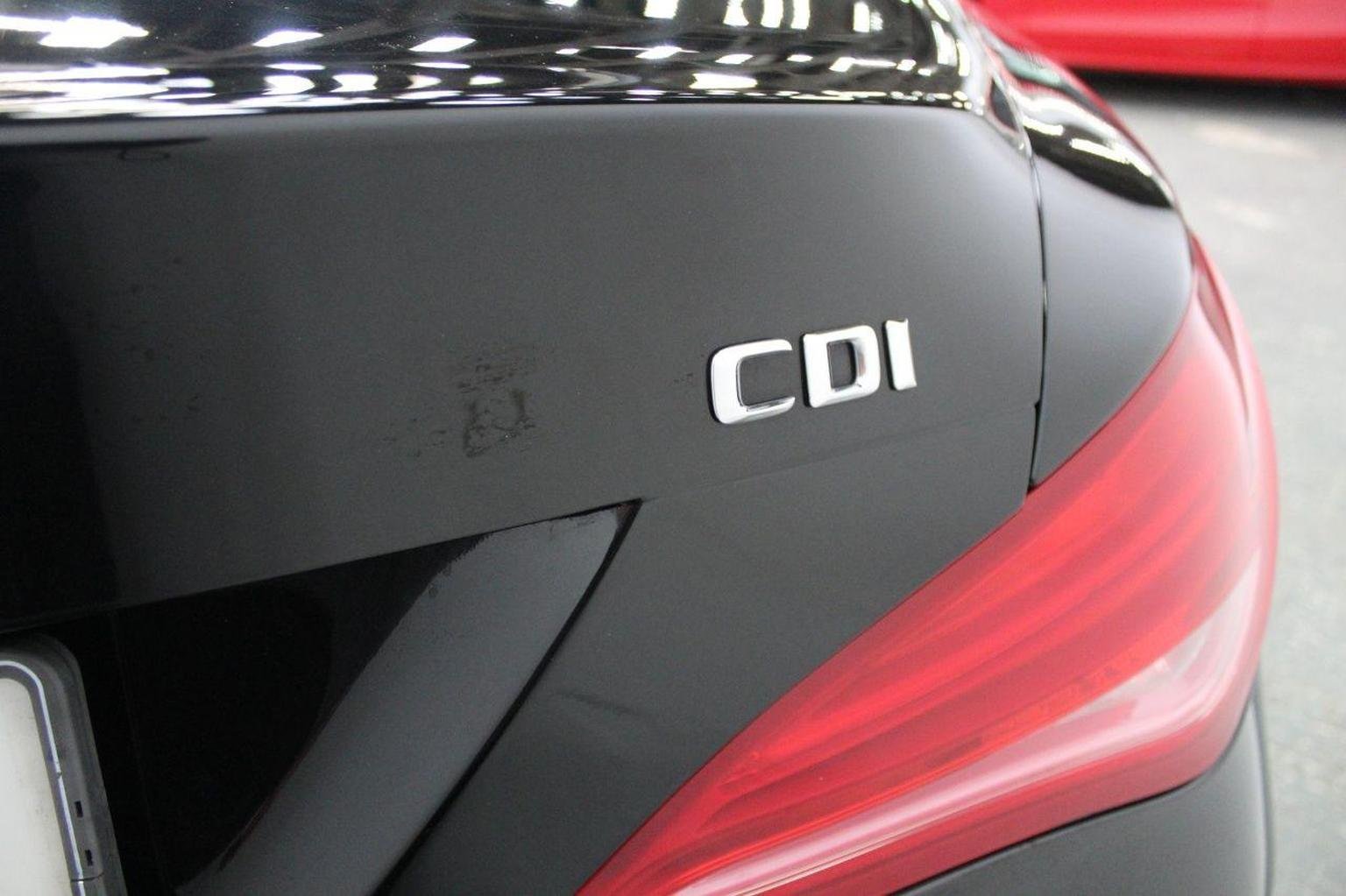 Mercedes Benz CLA