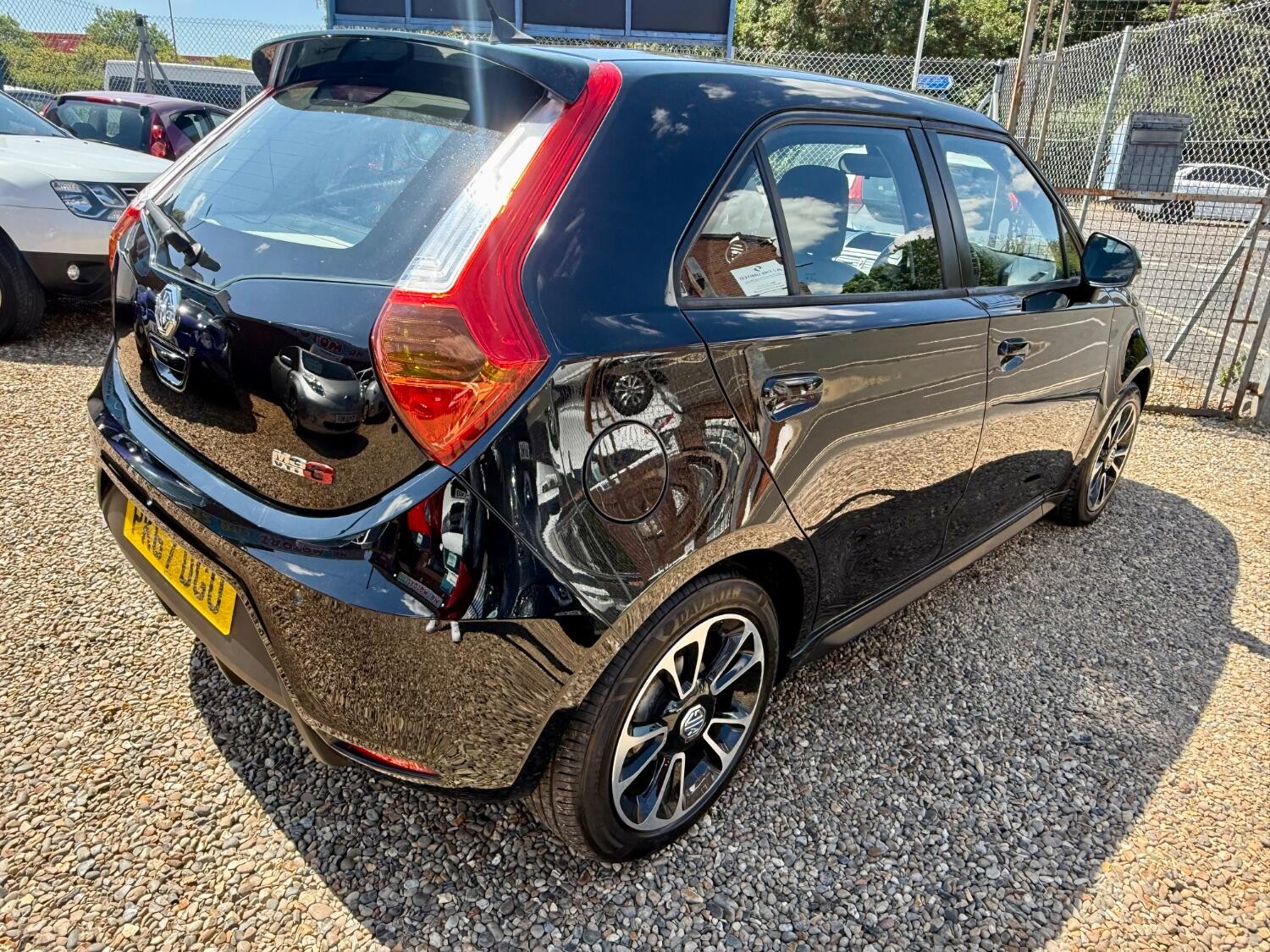MG 3