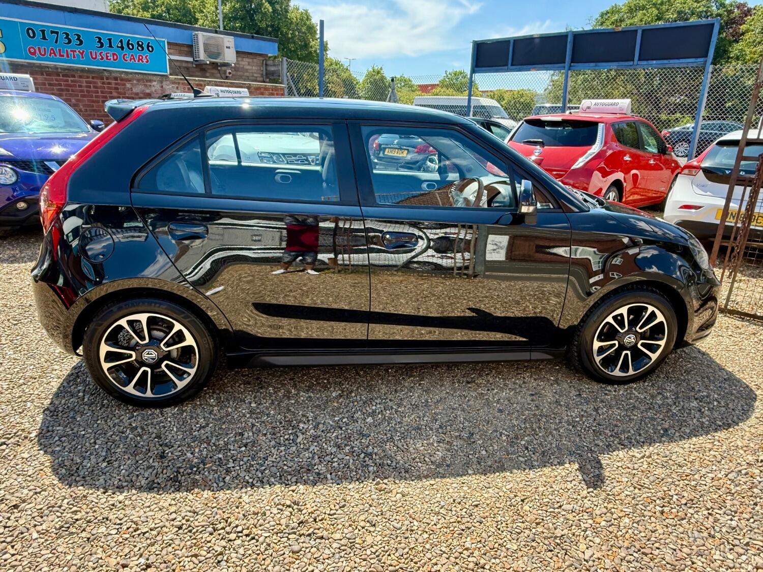 MG 3
