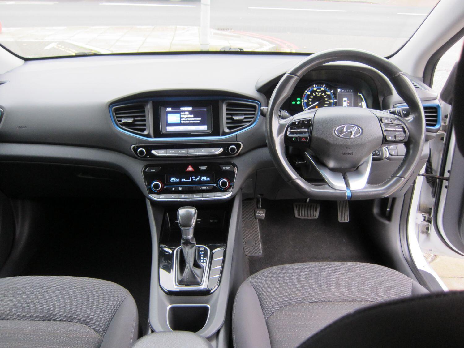 Hyundai IONIQ