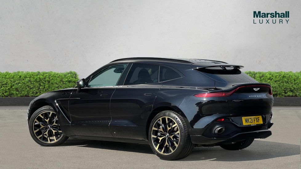 Aston Martin DBX
