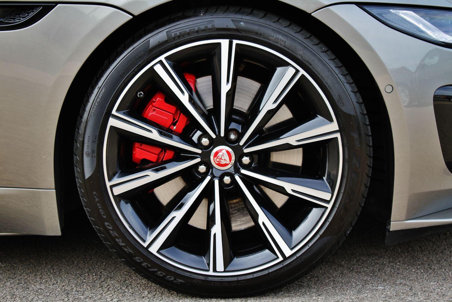 Jaguar F Type