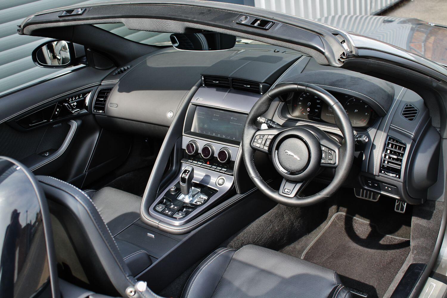 Jaguar F Type