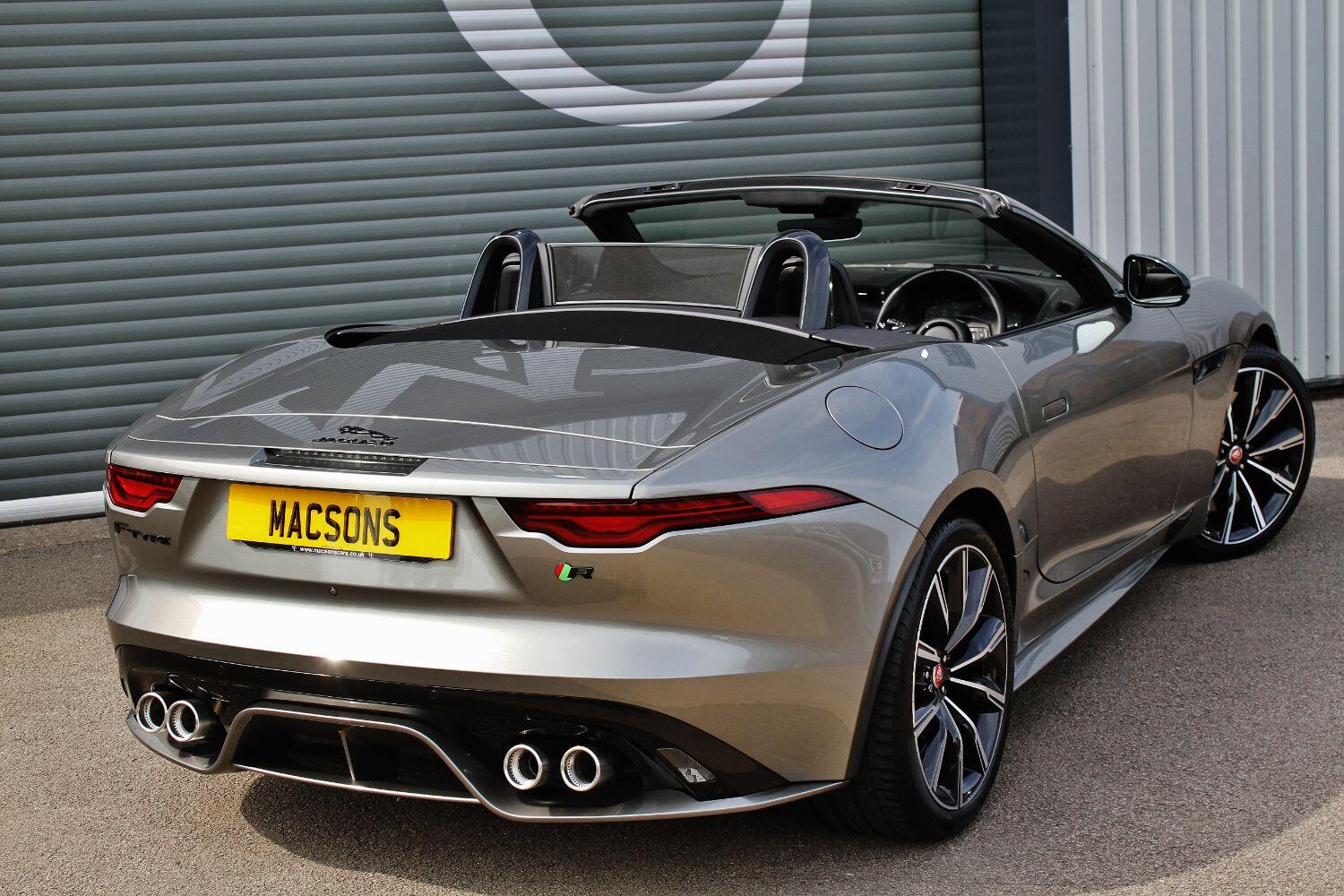 Jaguar F Type