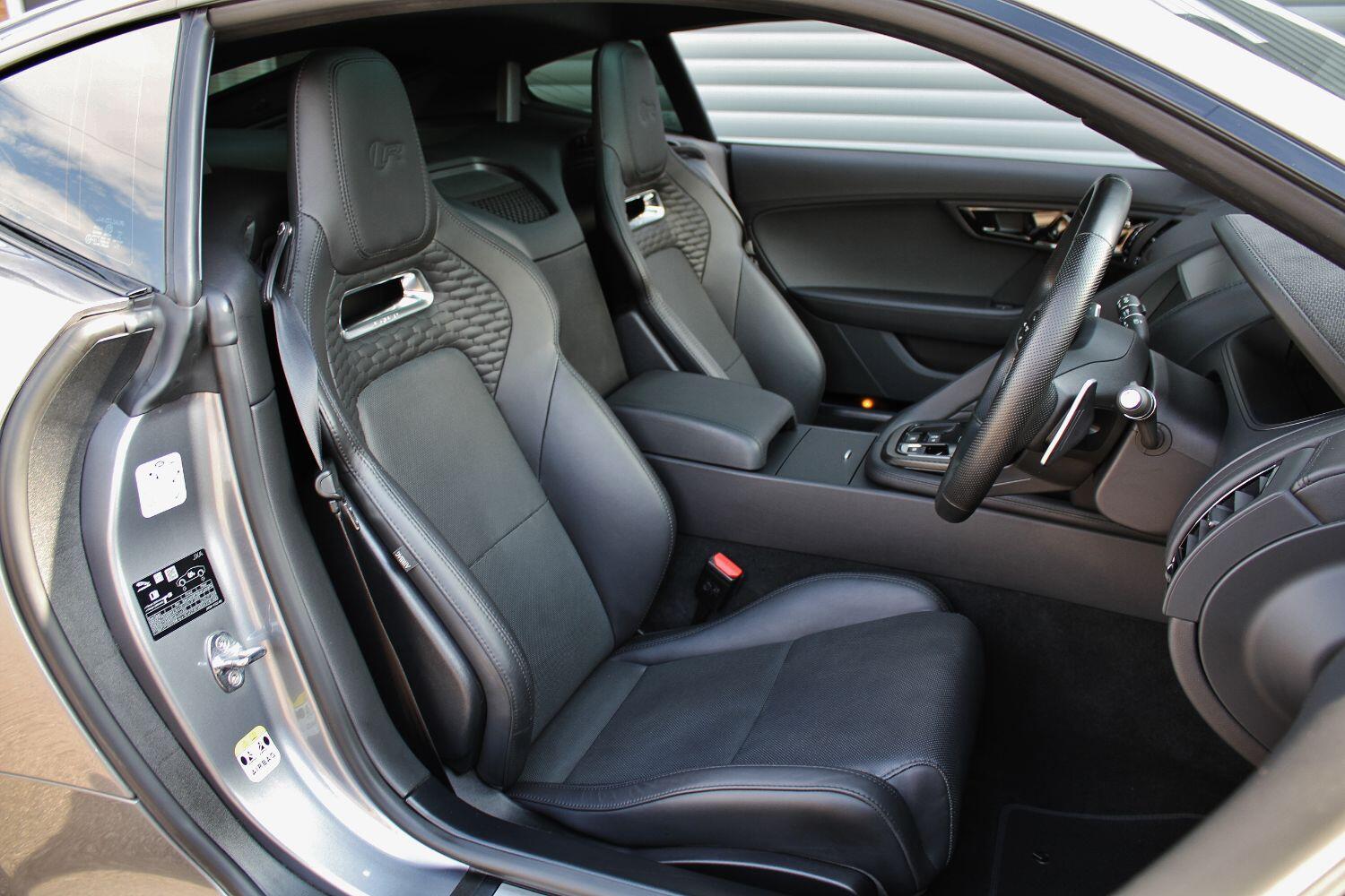 Jaguar F Type