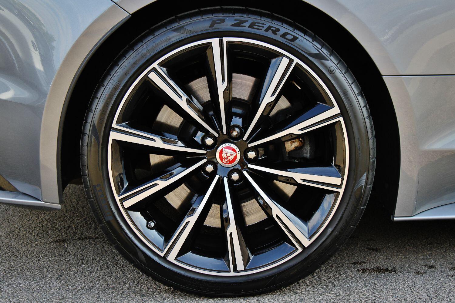 Jaguar F Type