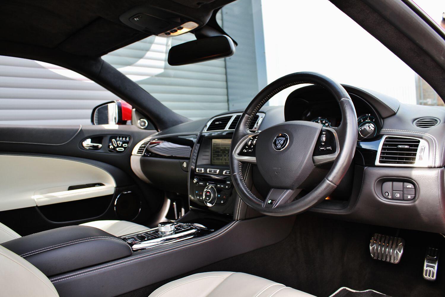 Jaguar XK
