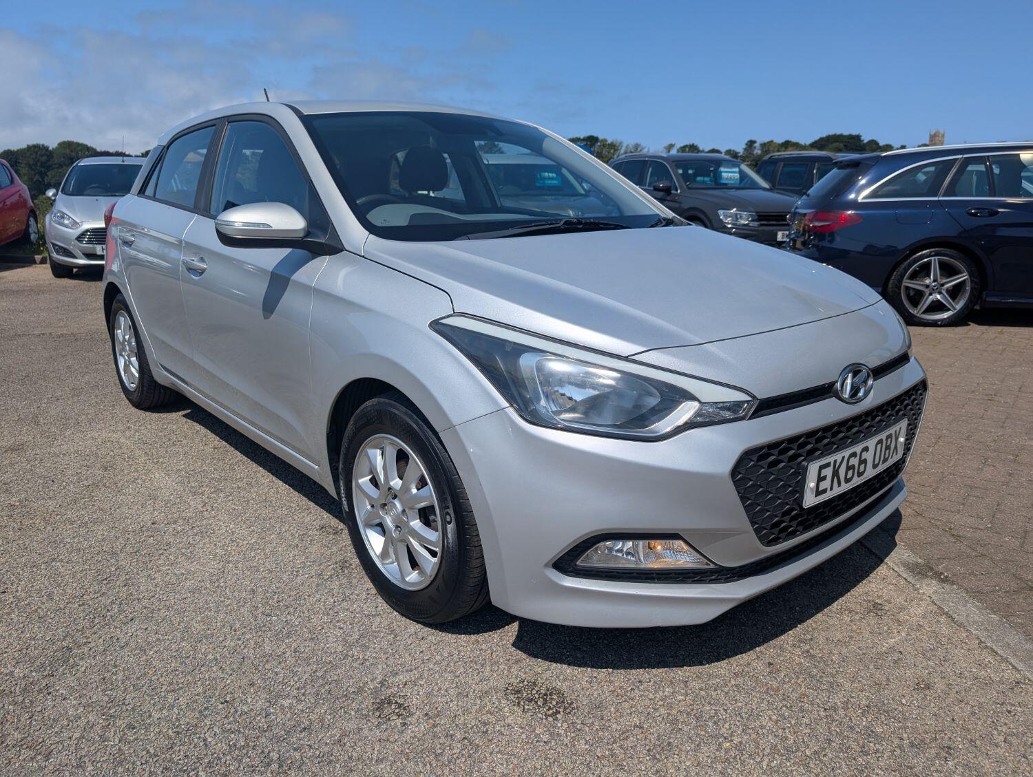 Hyundai i20