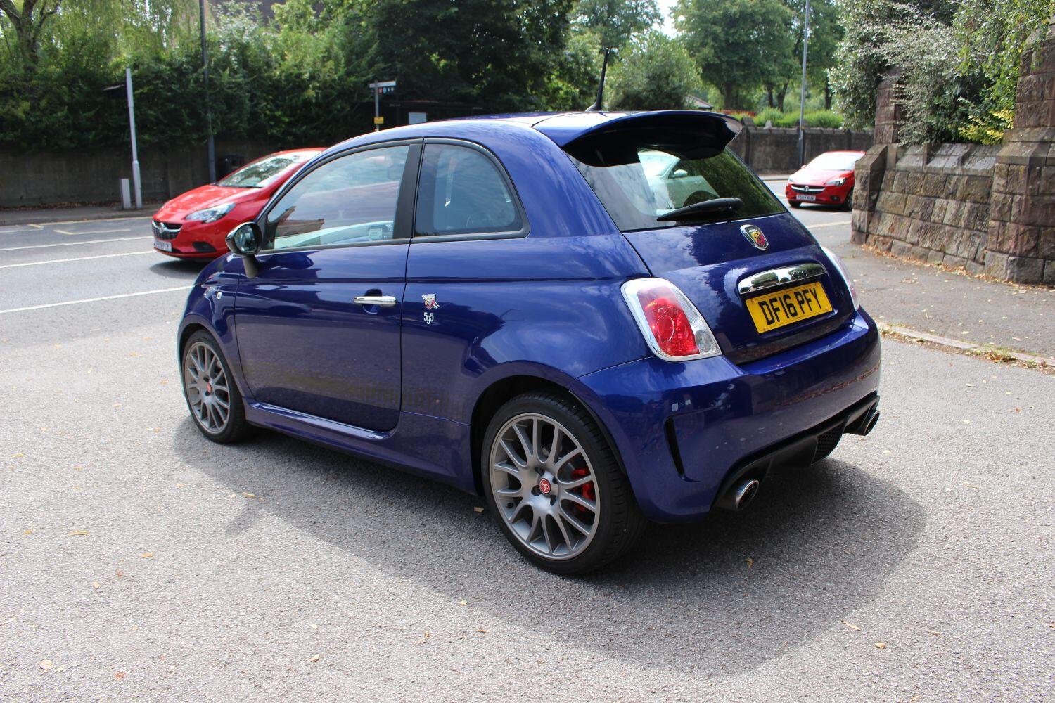 Abarth 595