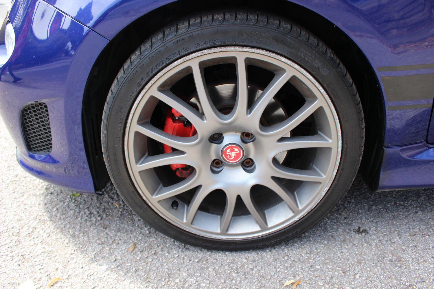 Abarth 595