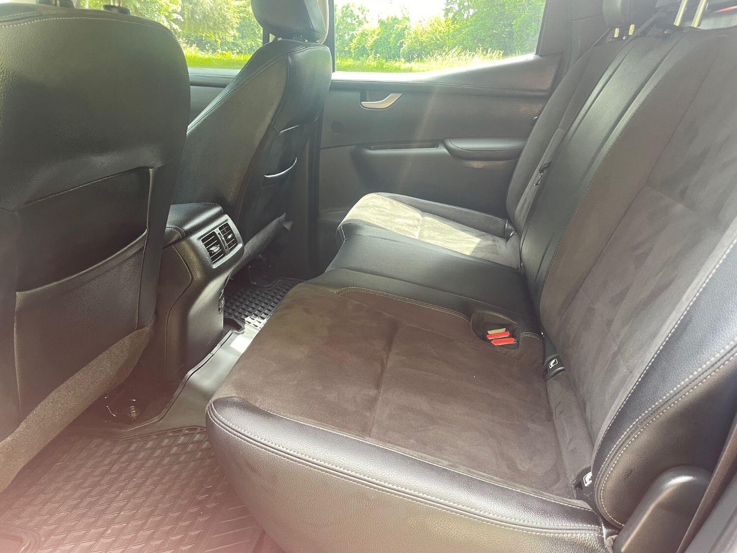 Mercedes Benz X Class
