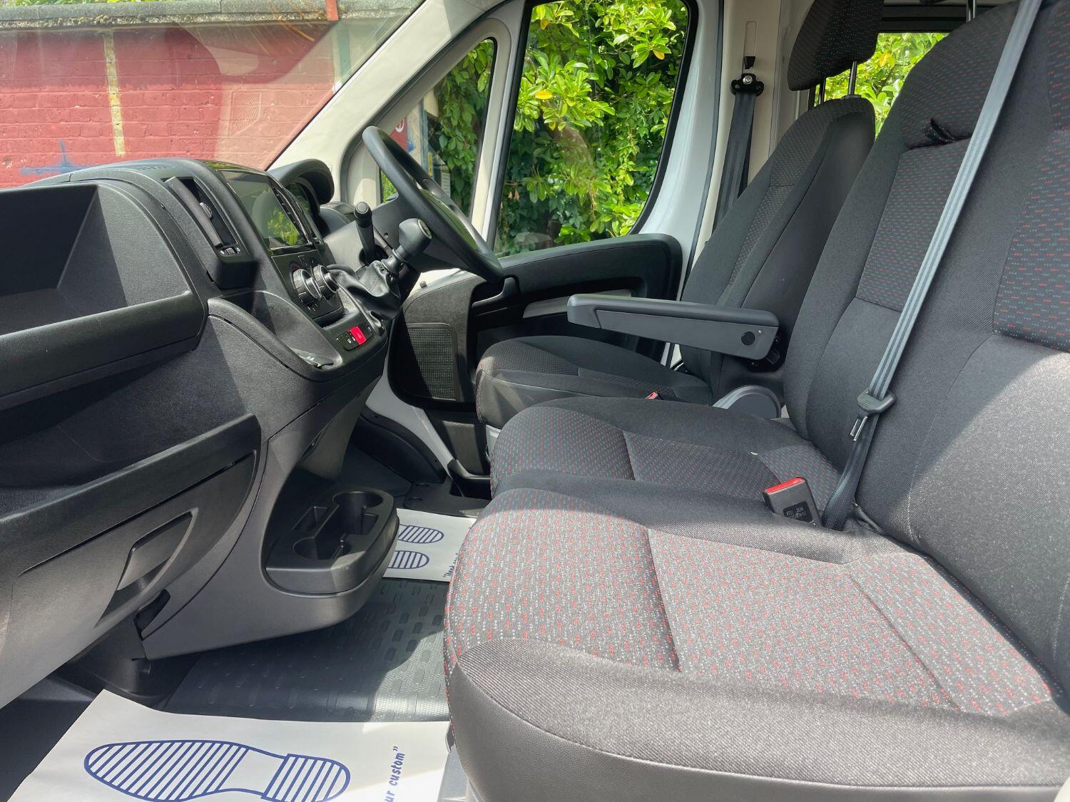 Vauxhall Movano