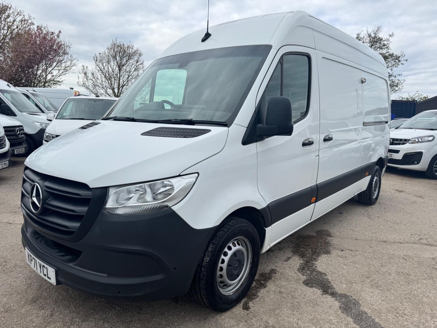 Mercedes Benz Sprinter