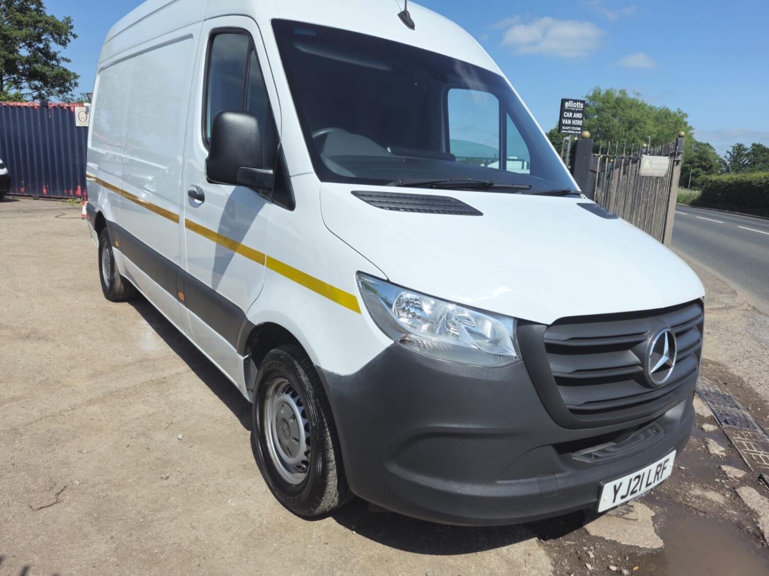 Mercedes Benz Sprinter