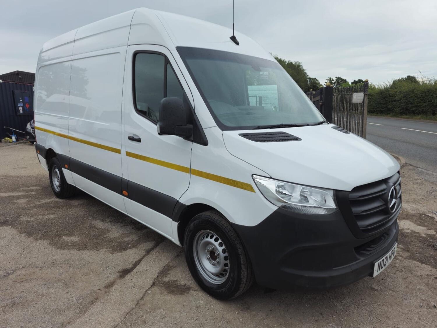 Mercedes Benz Sprinter