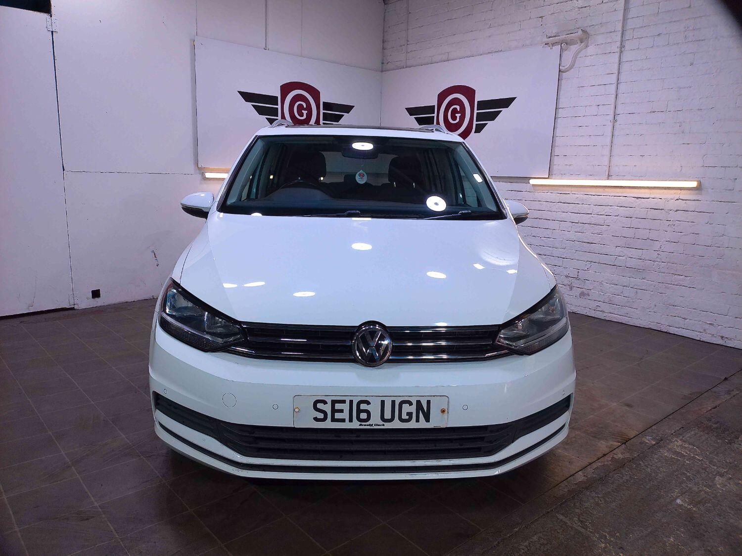Volkswagen Touran
