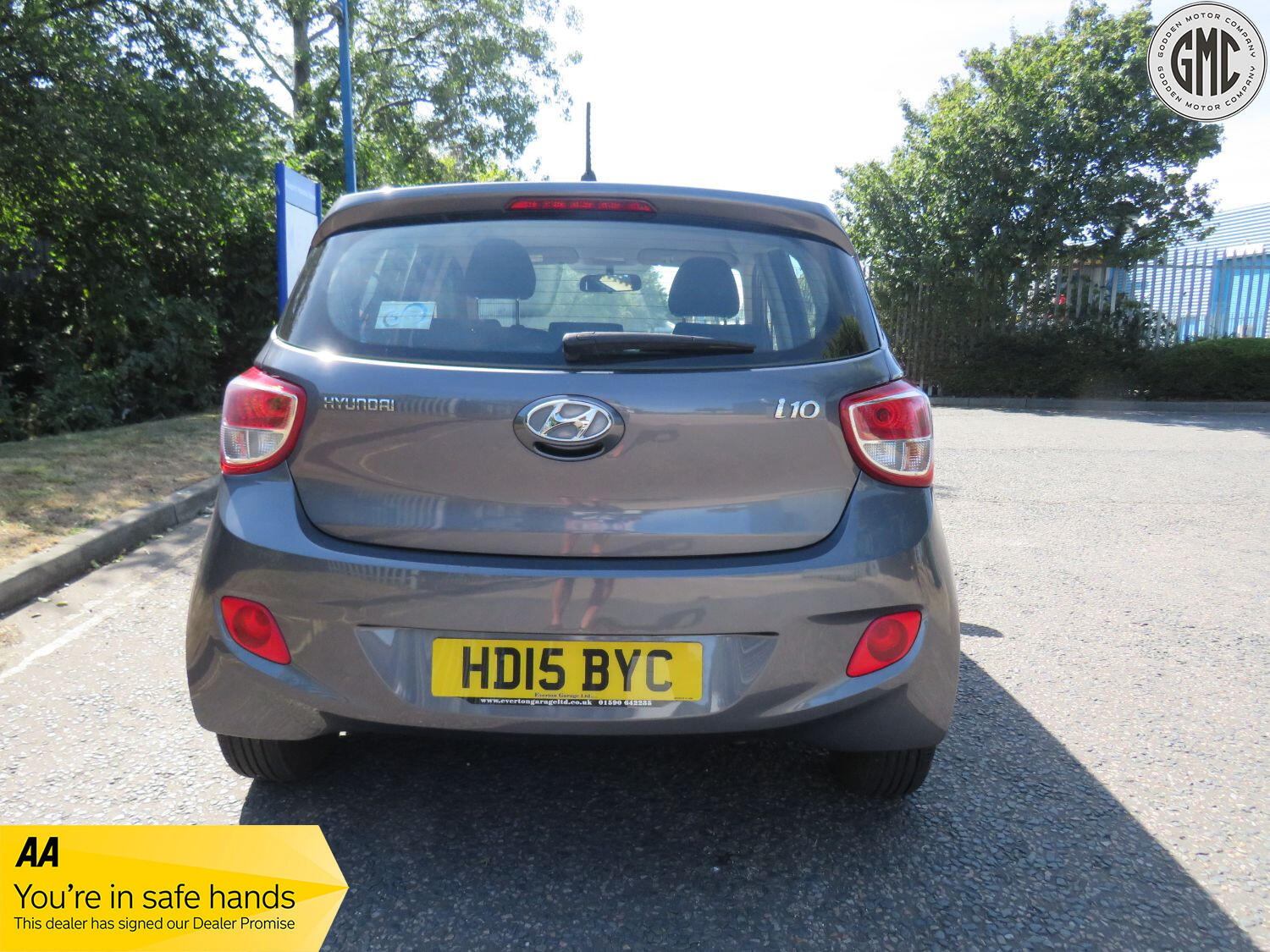 Hyundai i10
