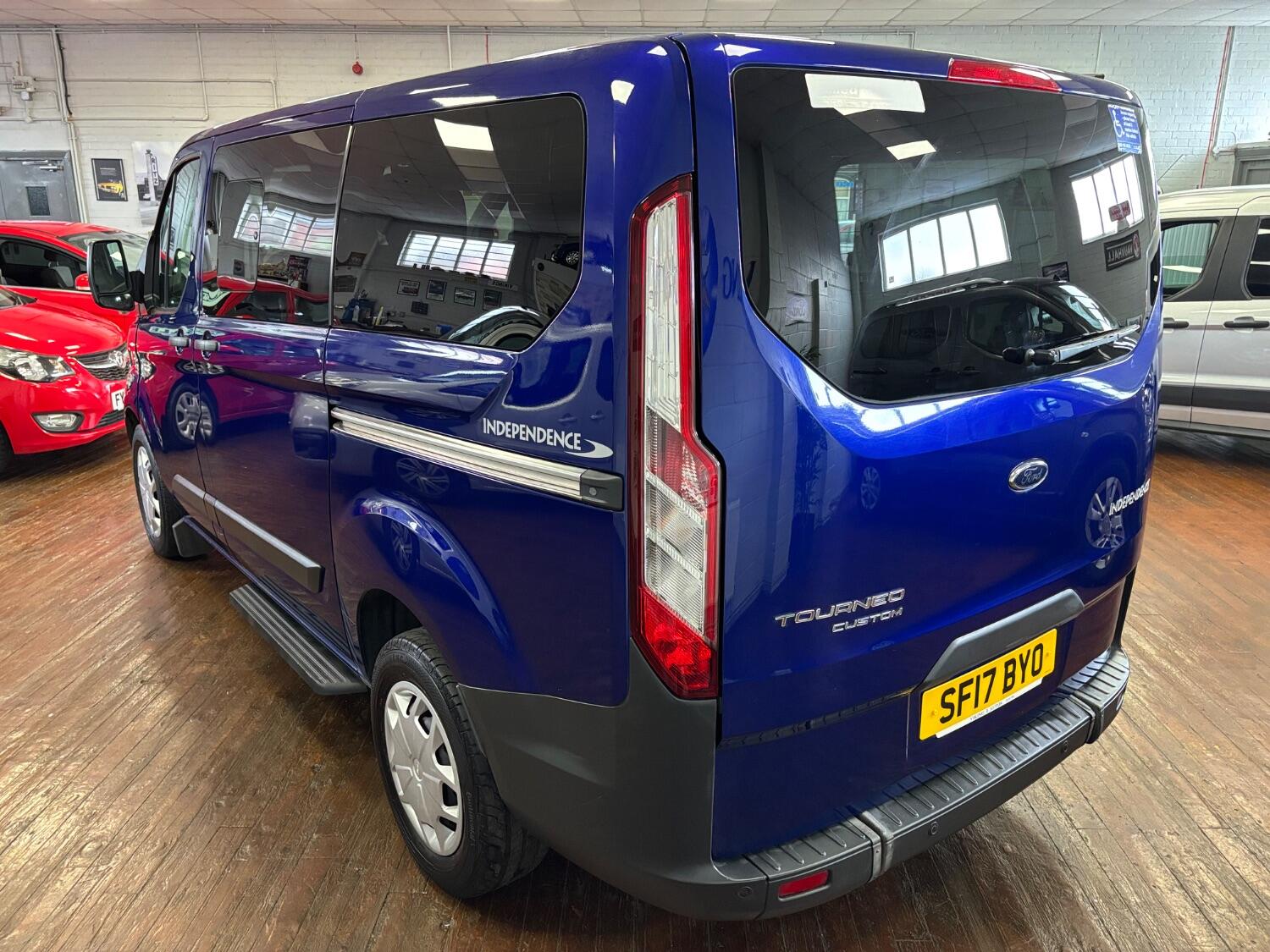 Ford Tourneo