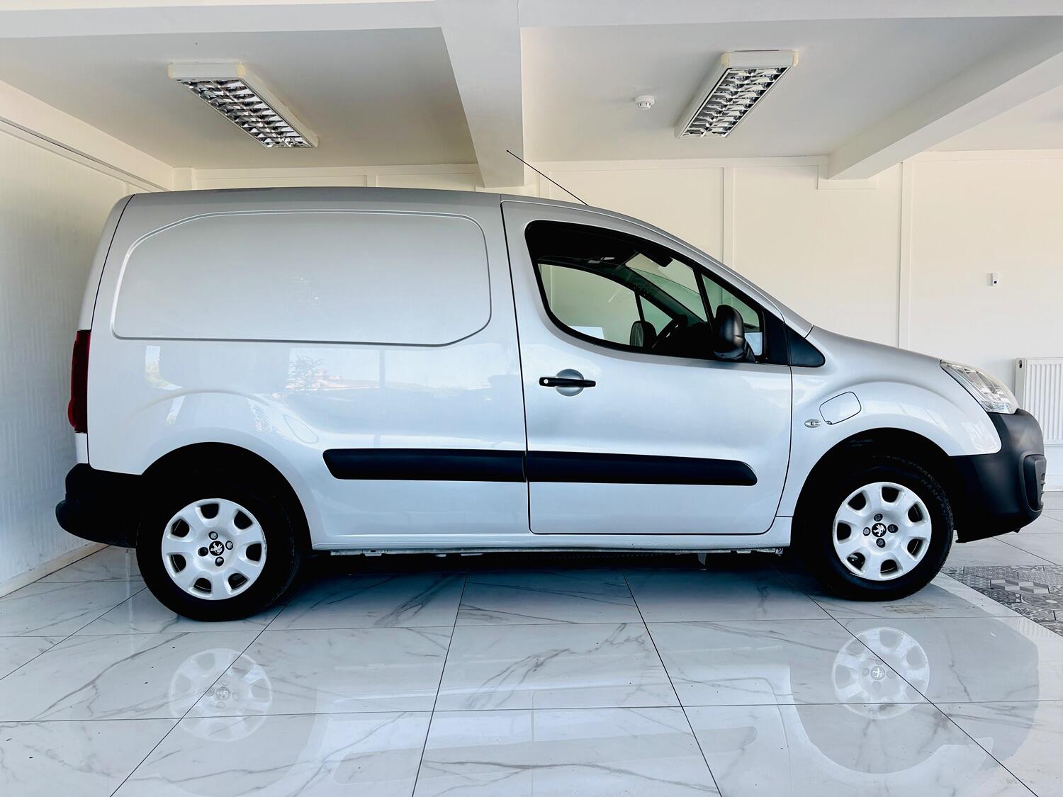 Peugeot Partner