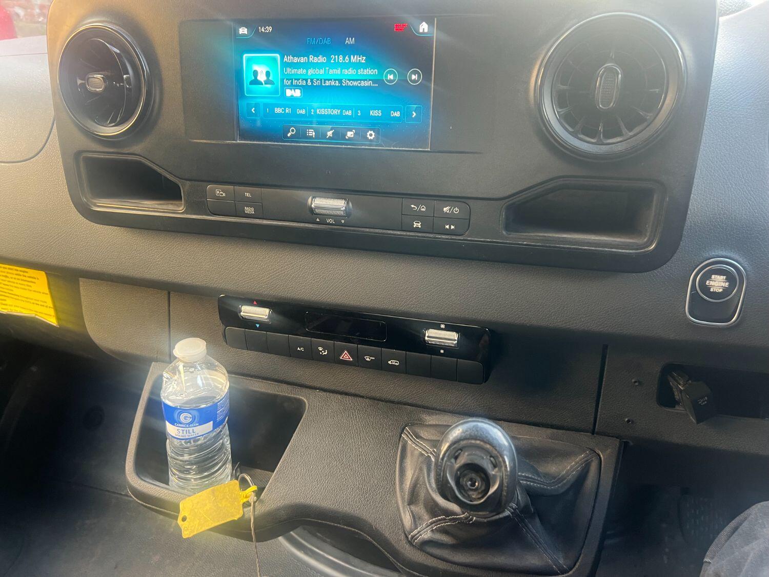 Mercedes Benz Sprinter