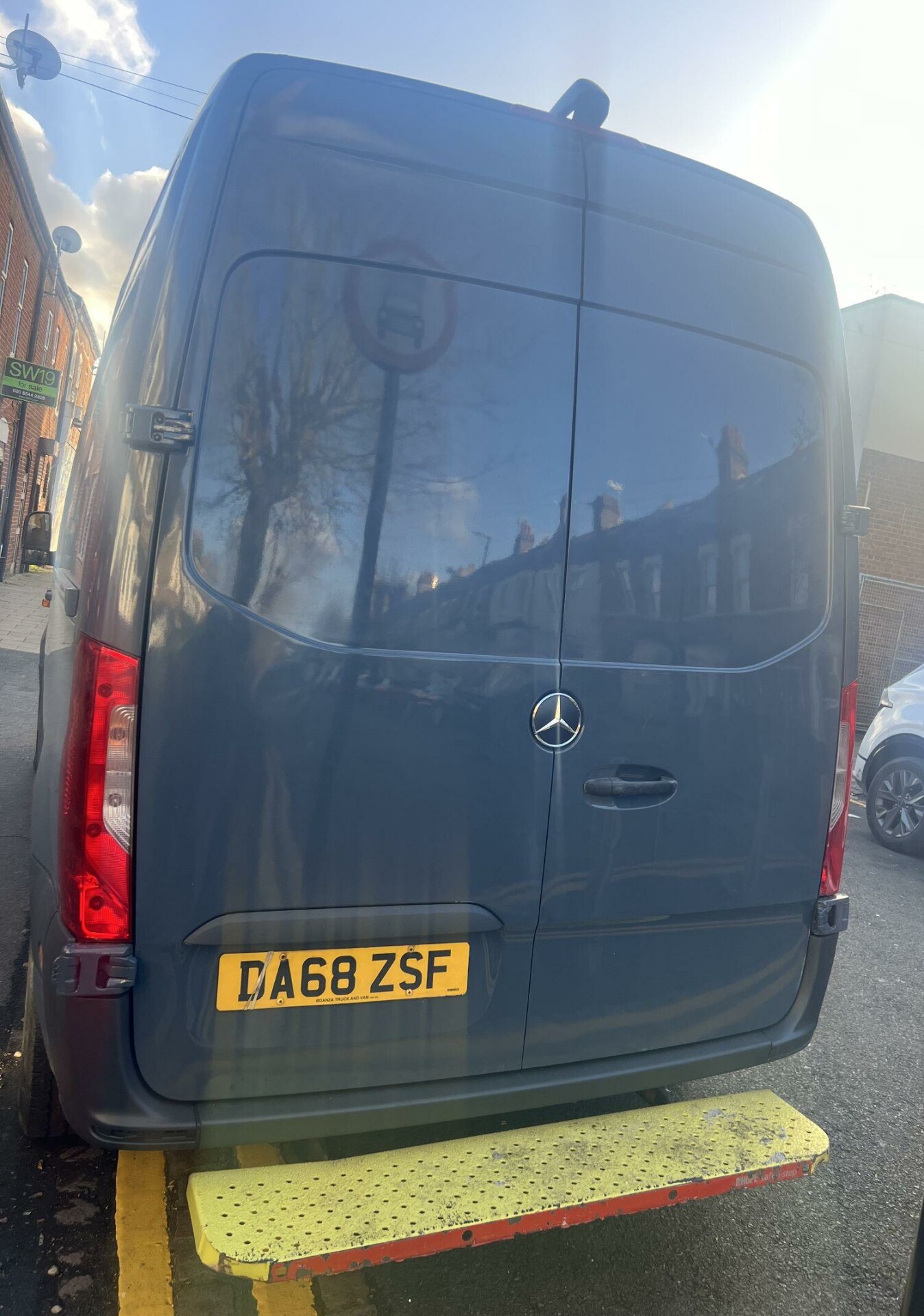 Mercedes Benz Sprinter