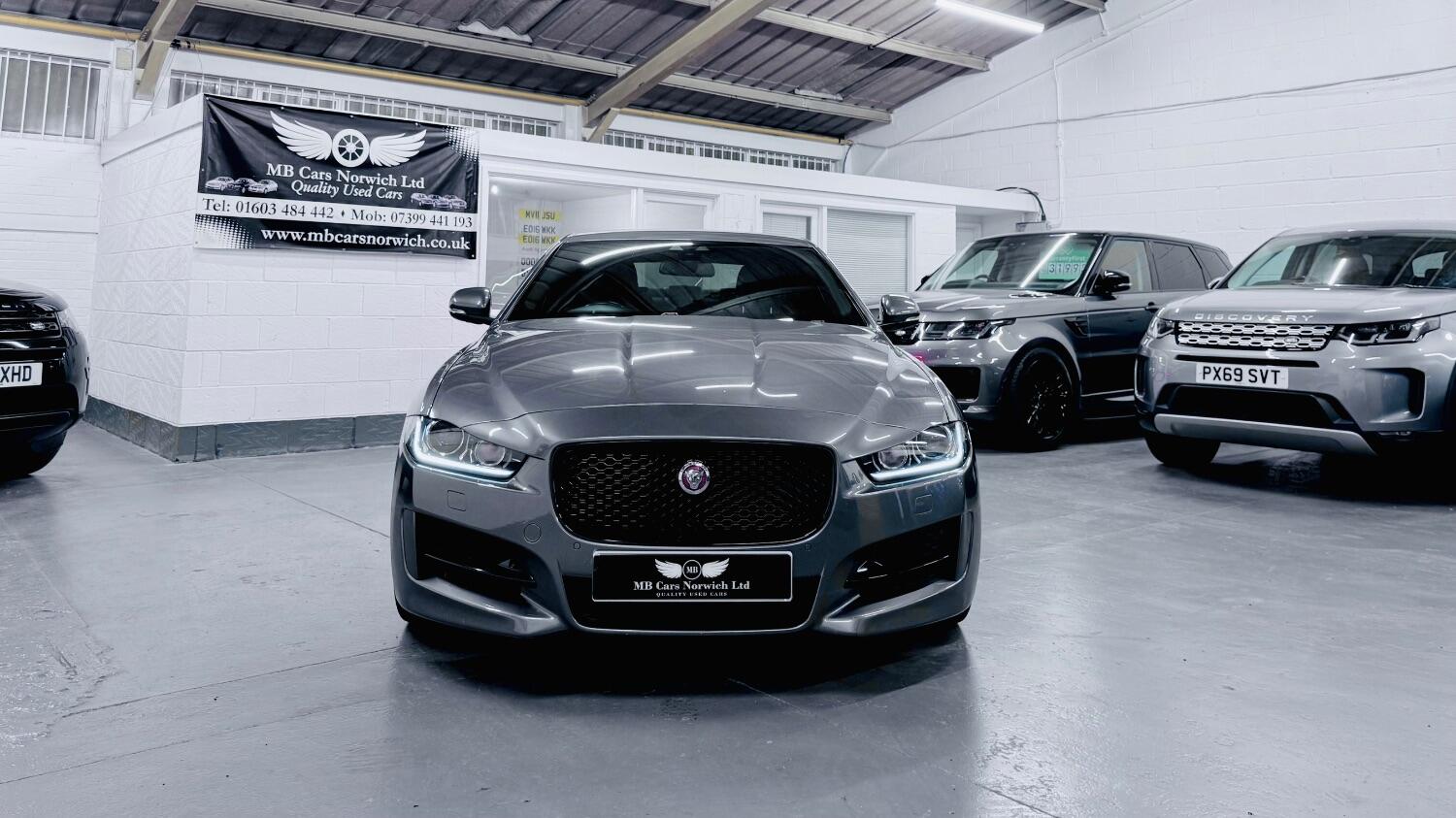 Jaguar XE