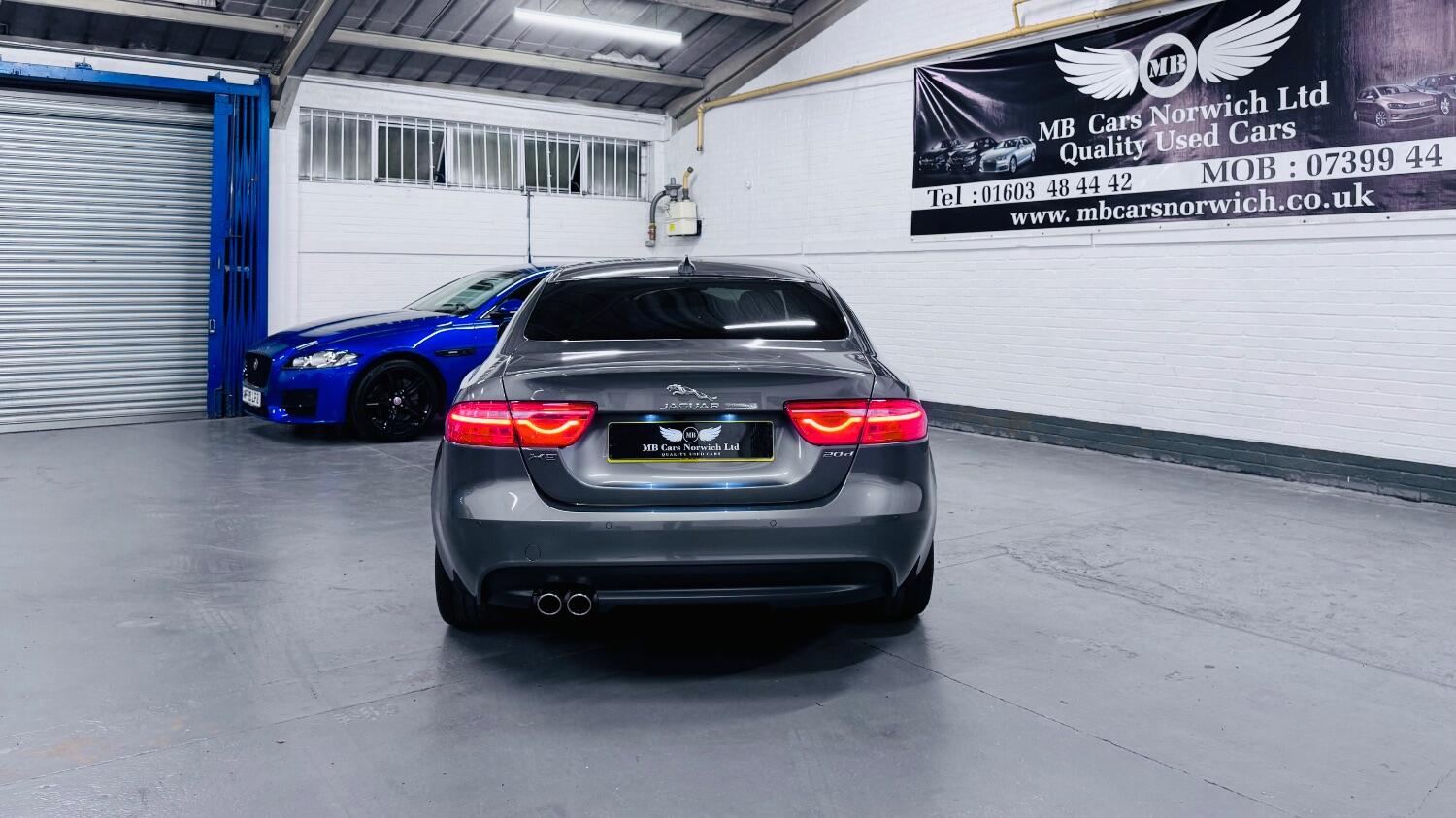 Jaguar XE