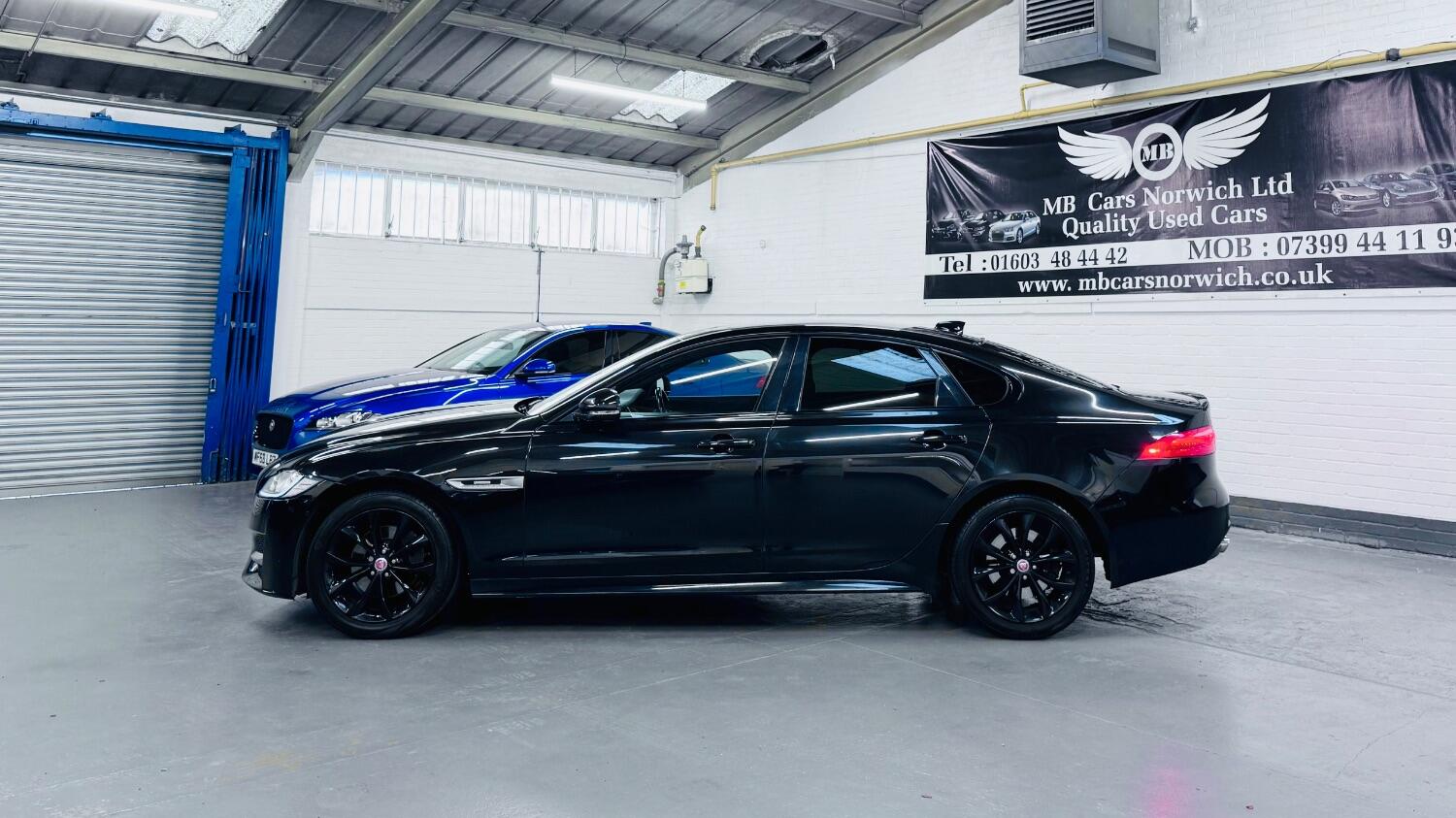 Jaguar XF