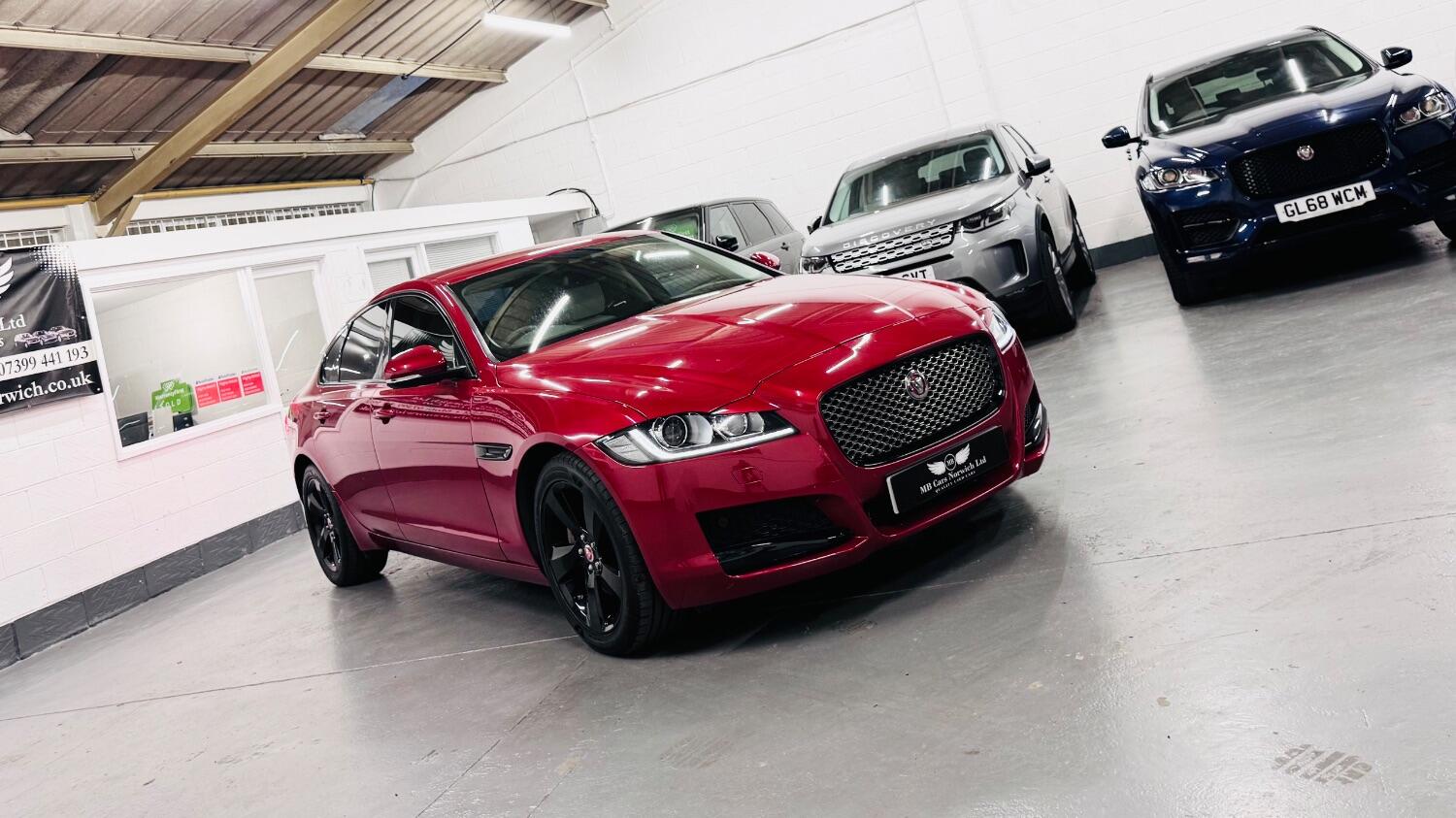 Jaguar XF