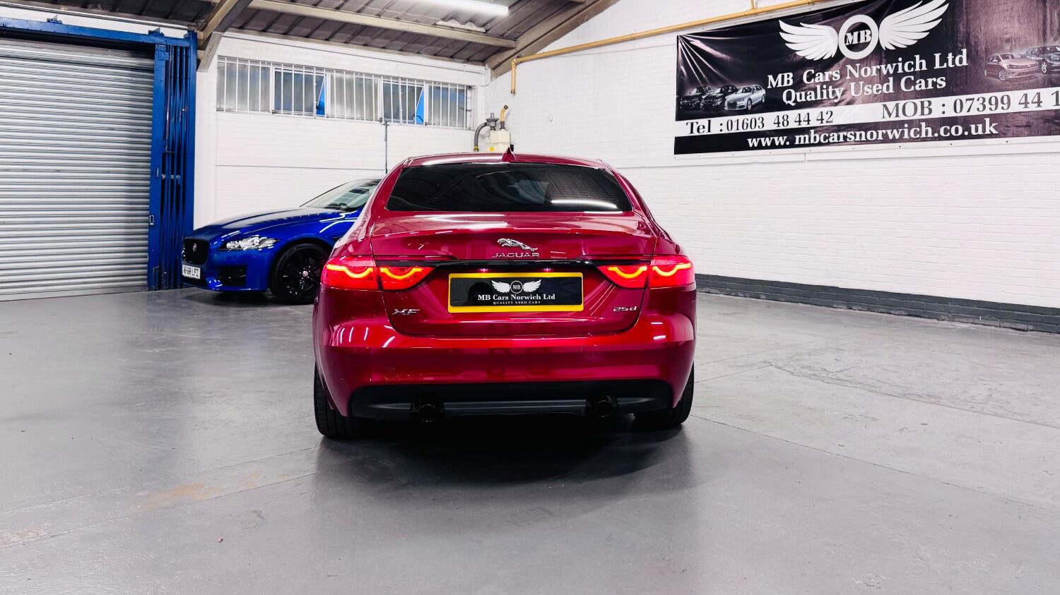 Jaguar XF