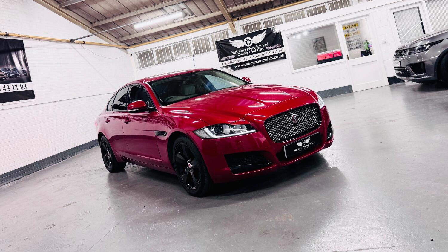 Jaguar XF
