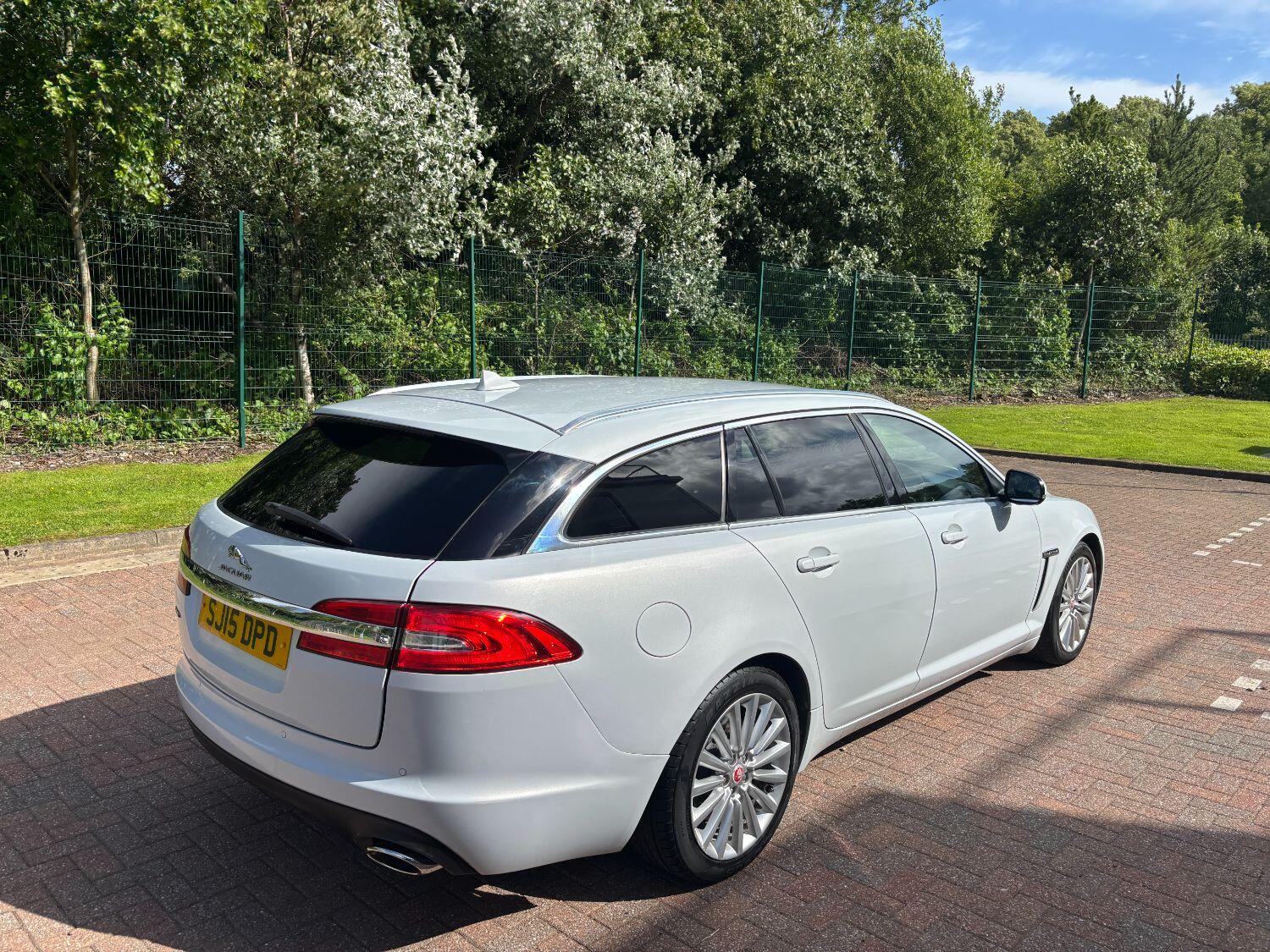 Jaguar XF