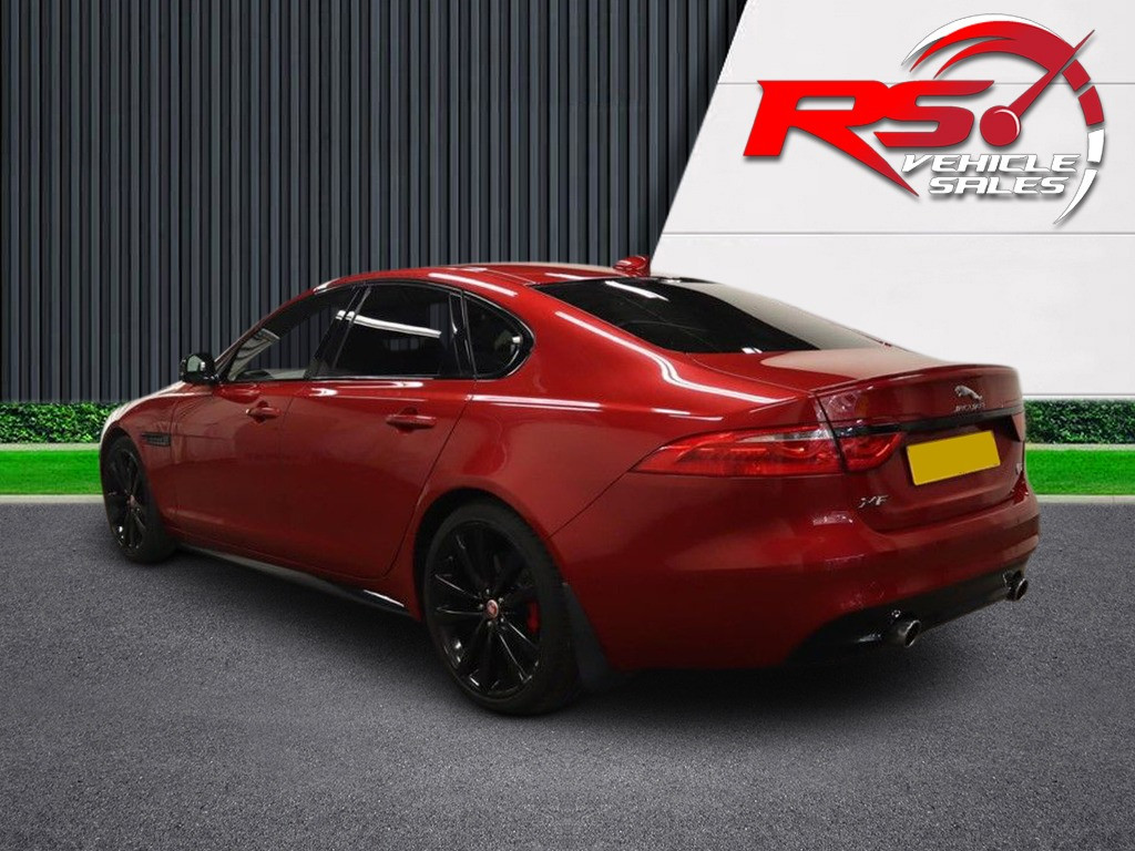 Jaguar XF
