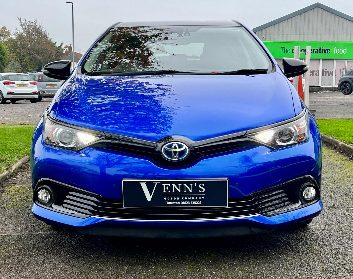 Toyota Auris