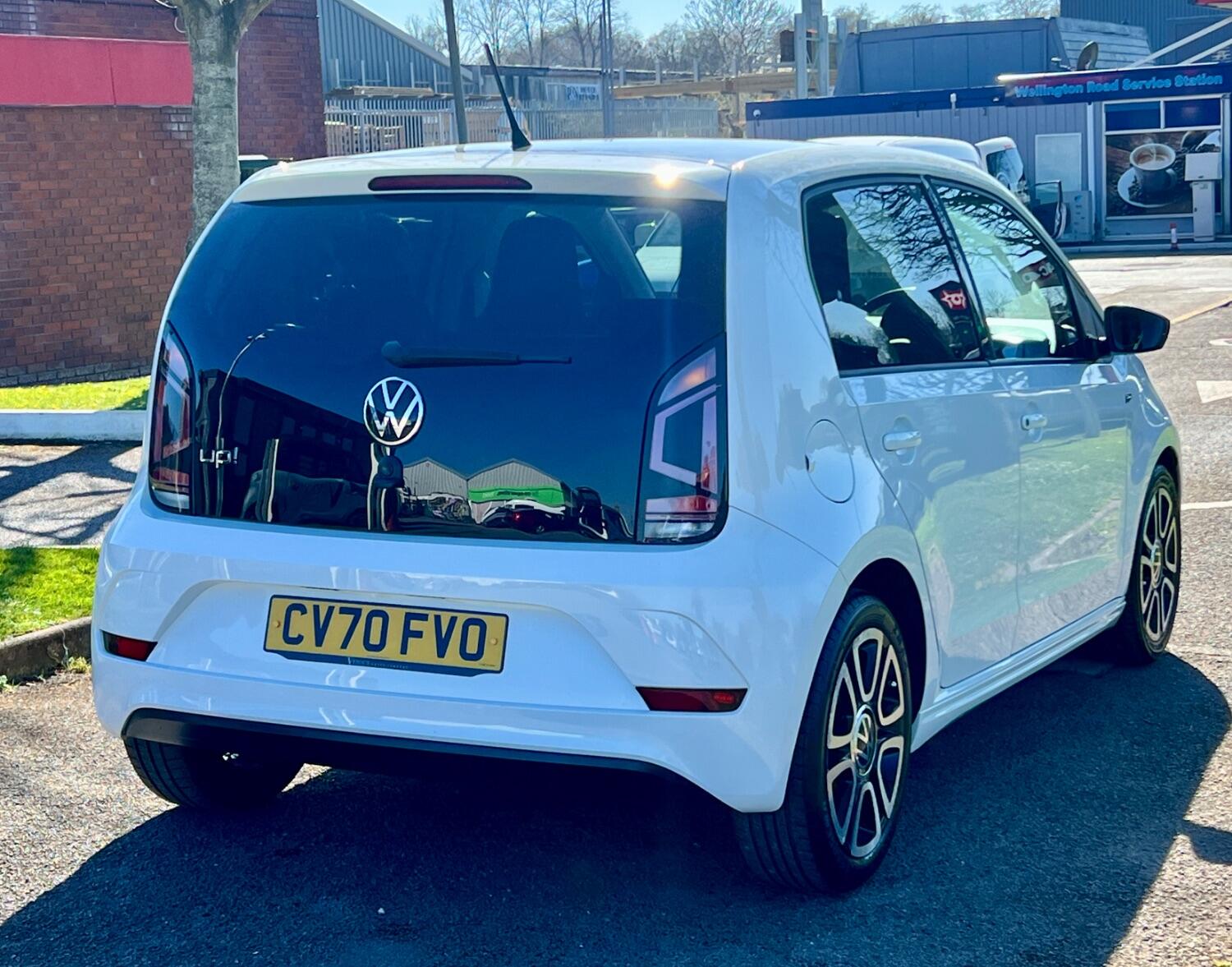 Volkswagen UP