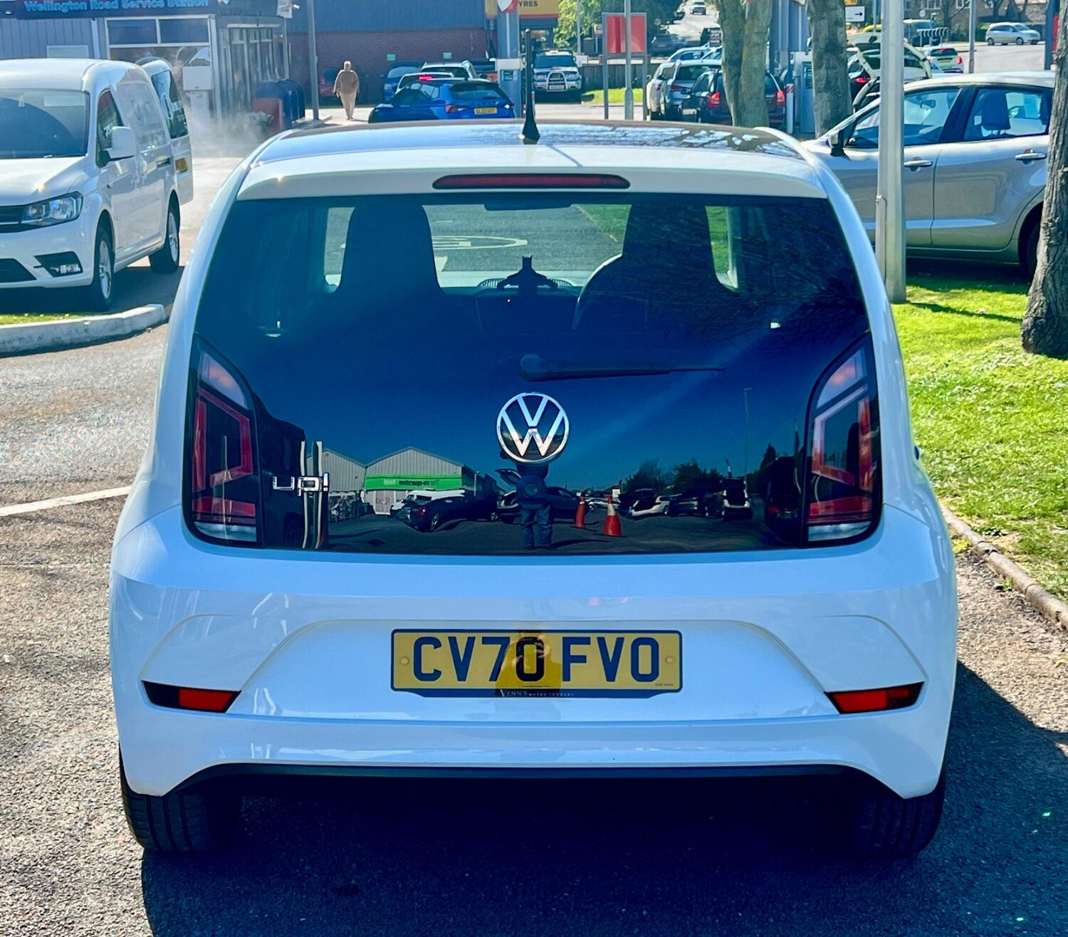 Volkswagen UP