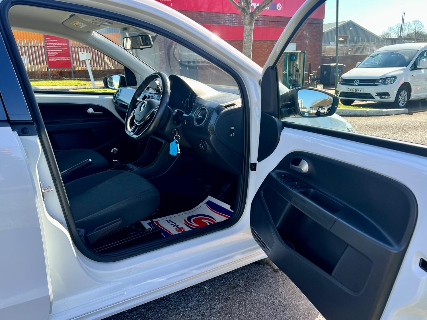 Volkswagen UP