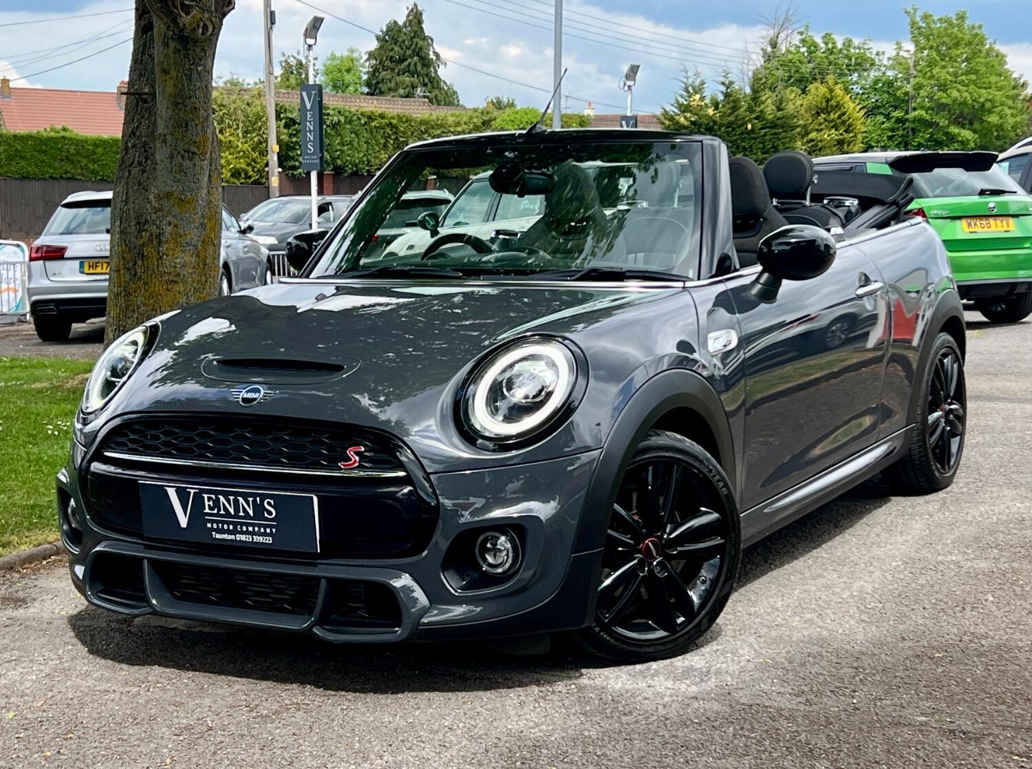 MINI Convertible