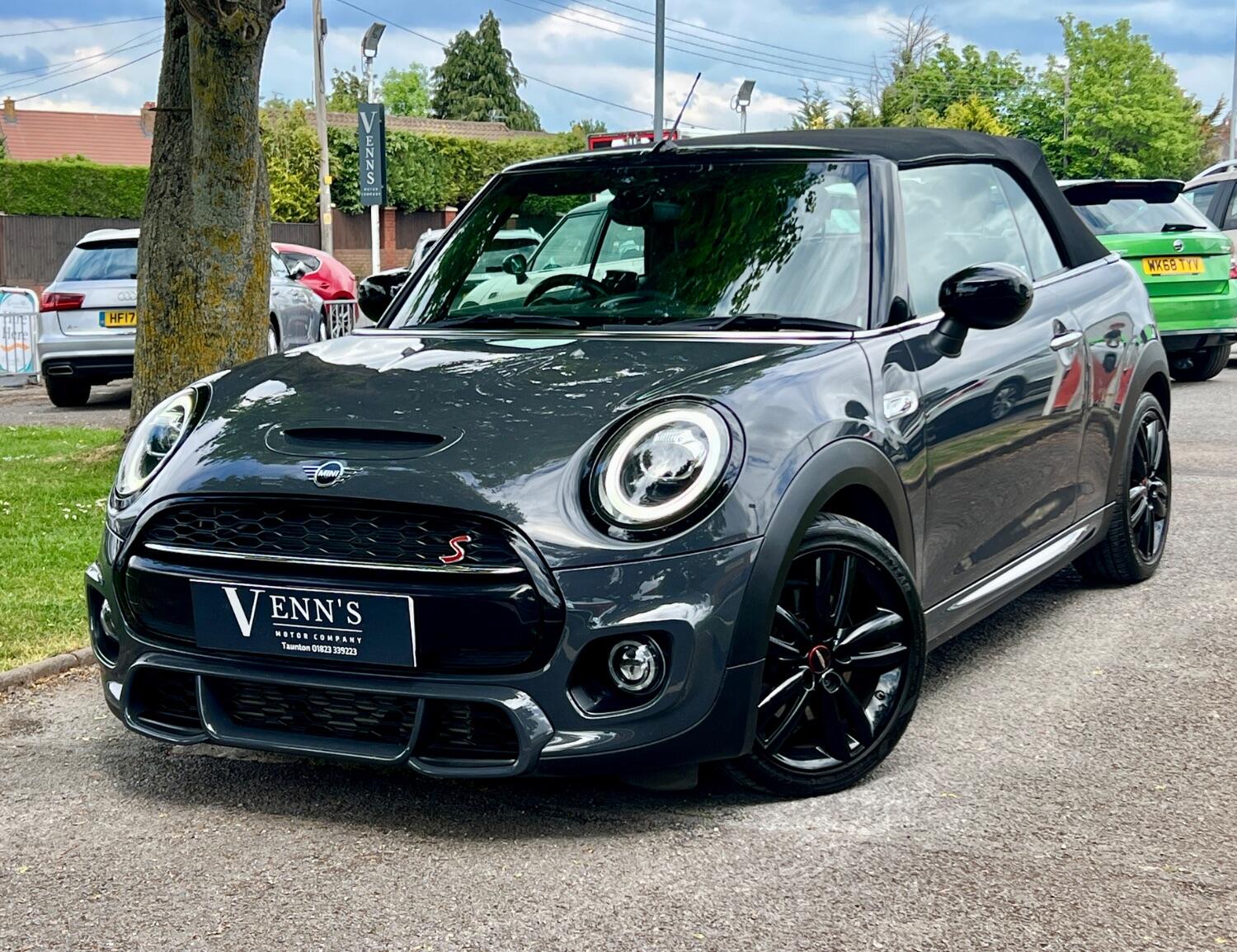 MINI Convertible