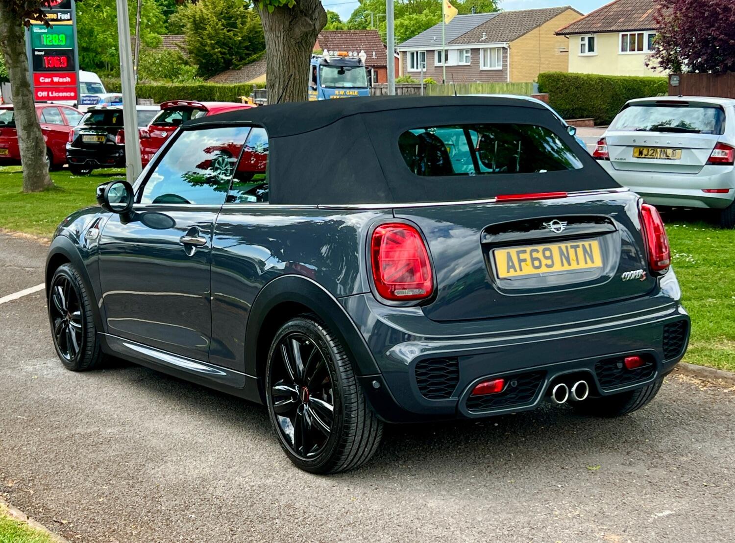 MINI Convertible