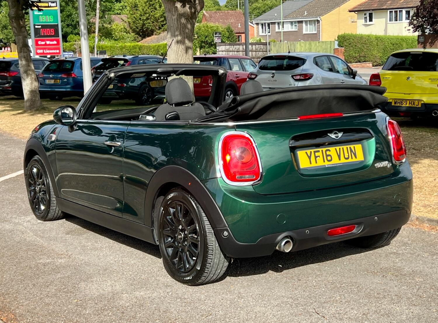 MINI Convertible