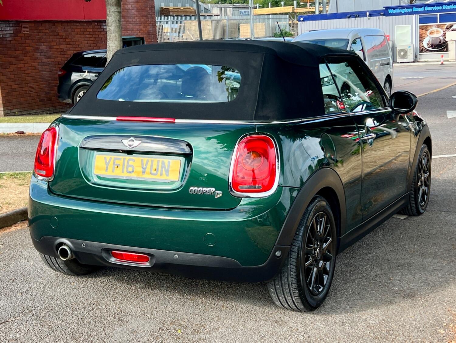 MINI Convertible