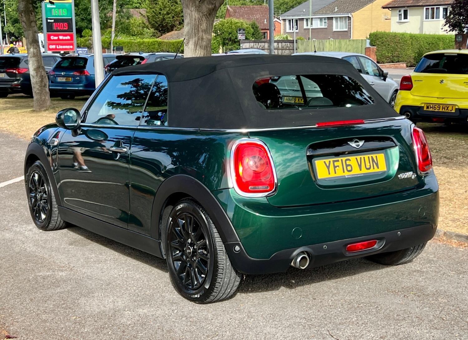 MINI Convertible