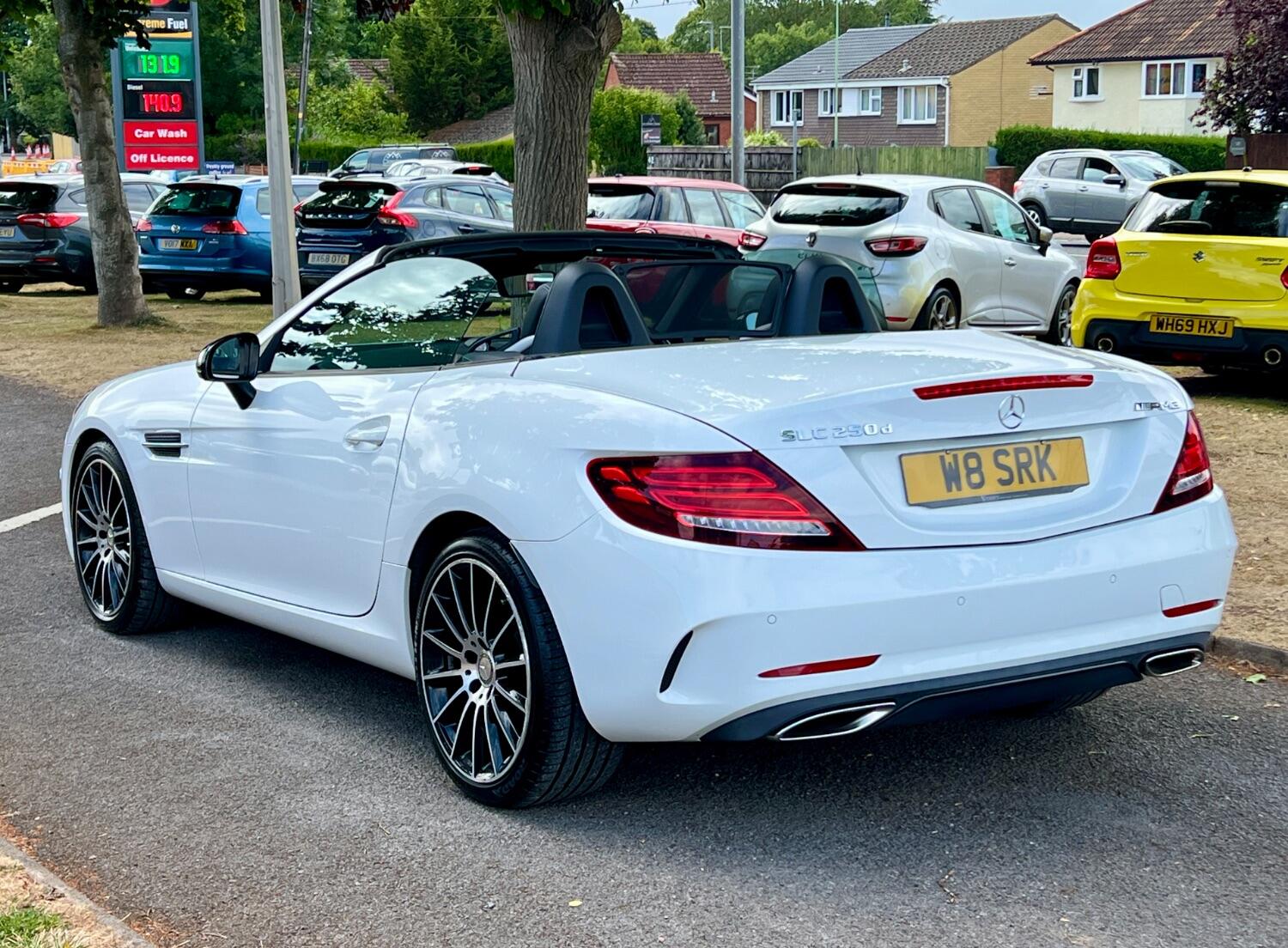 Mercedes Benz SLC