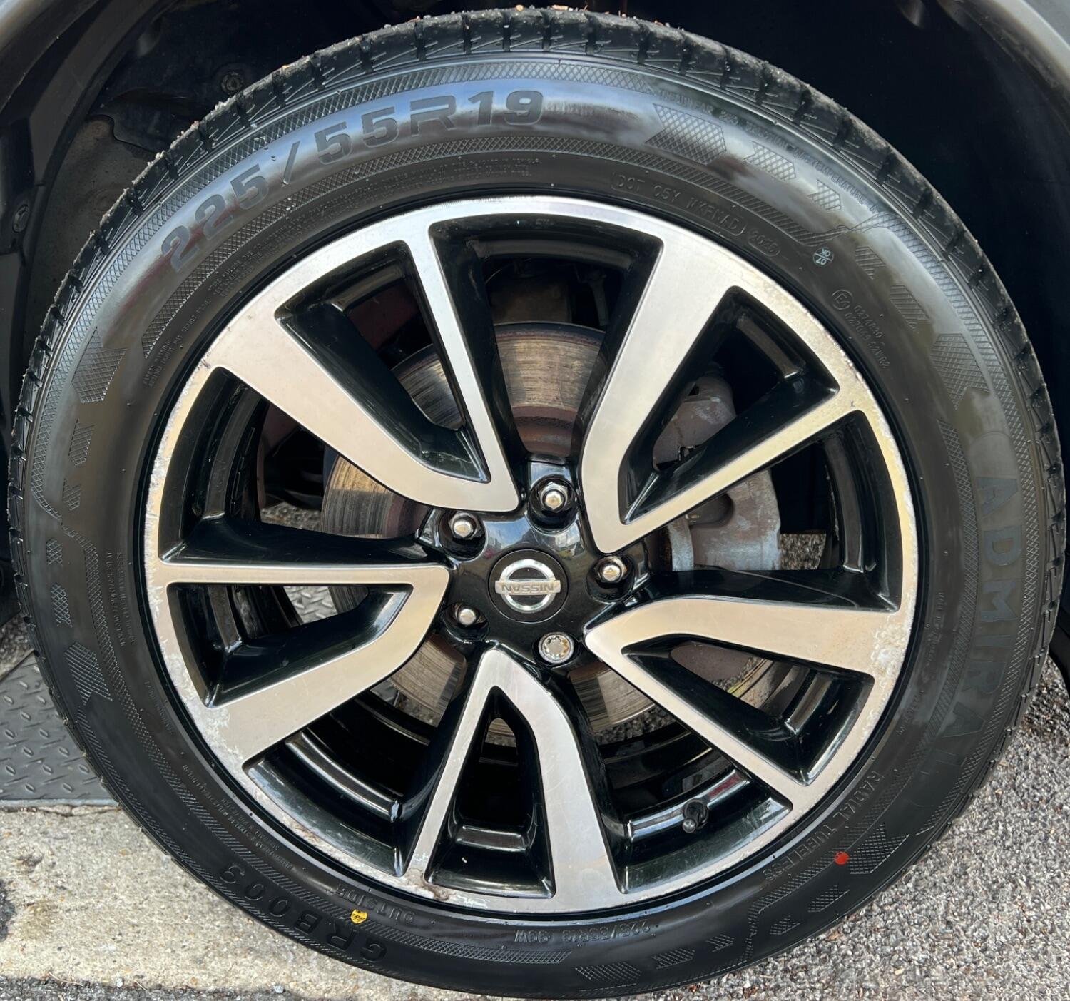 Nissan X Trail