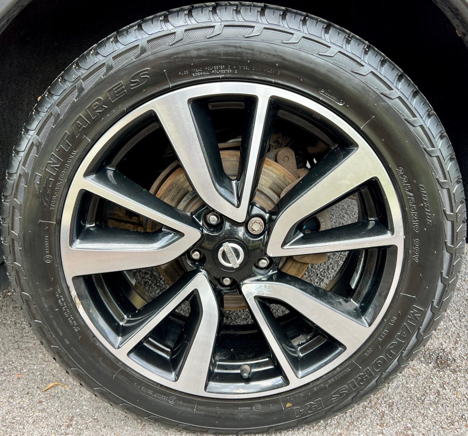 Nissan X Trail