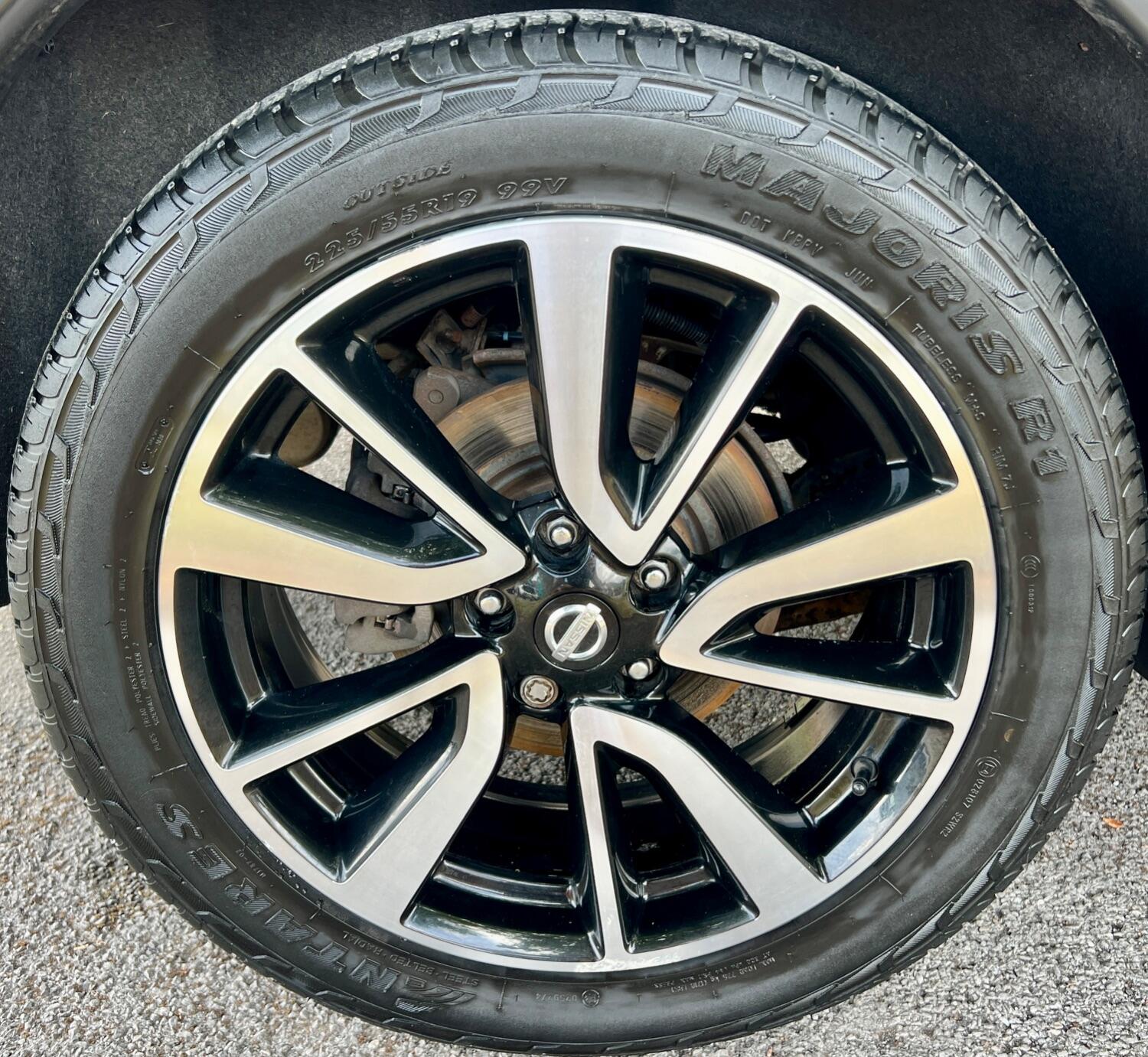 Nissan X Trail
