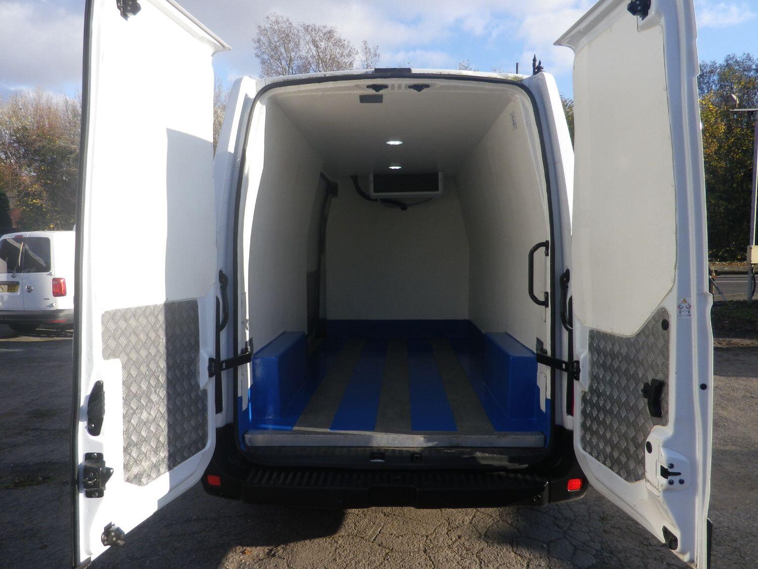 Nissan Interstar