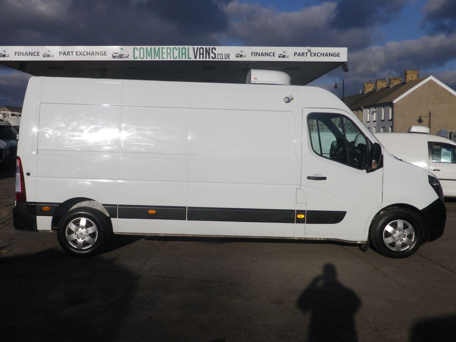 Nissan Interstar