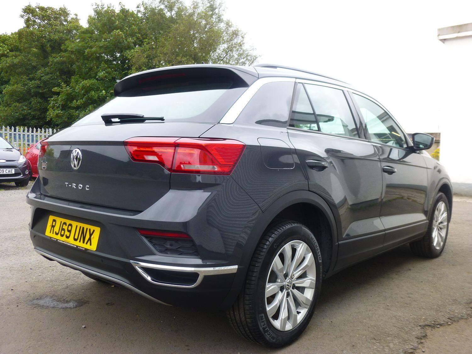 Volkswagen T Roc